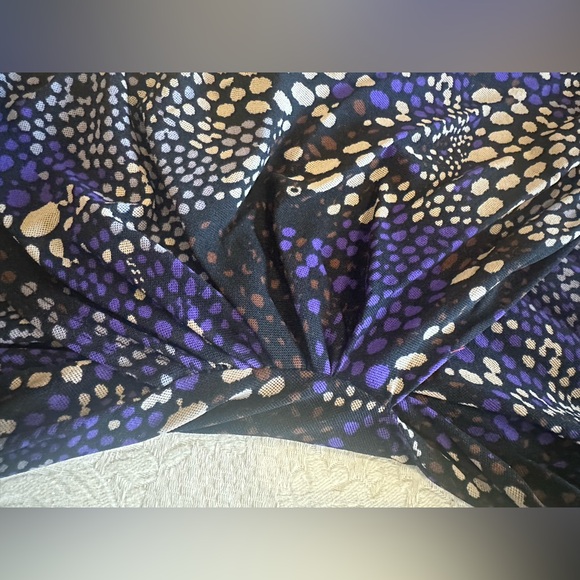 Karen Kane Sheer Top Size L
Purple, Black & Beige w/ Wrap Front
Shirred at Side - Picture 3 of 4